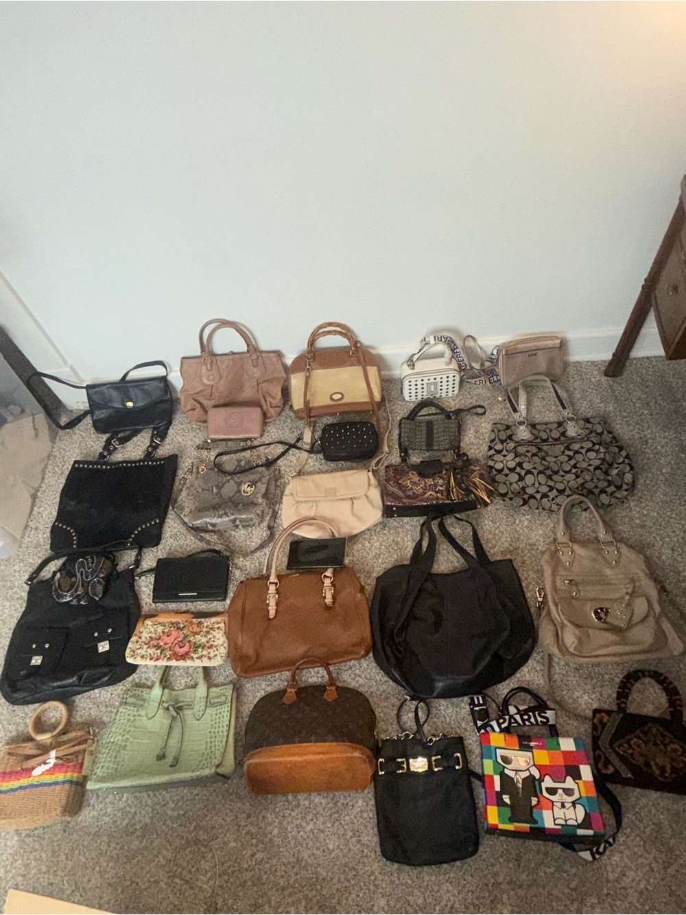 Women’s name brand and luxury purses